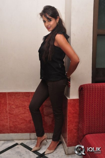 Asmita-Sood-at-adu-Magadura-Bujji-Success-Meet